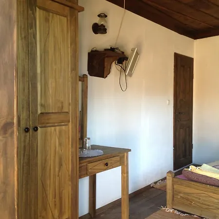 Bazoteva House Pensjonat