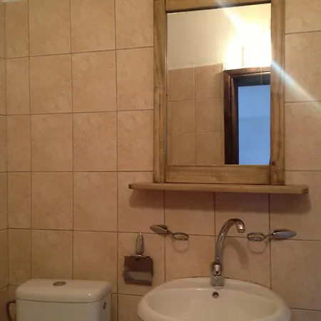 Bazoteva House Pensjonat 3*