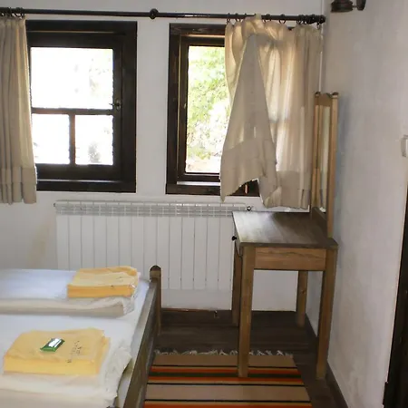Pensjonat Bazoteva House Kovačevica