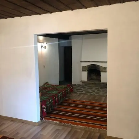 Bazoteva House Pensjonat Kovačevica
