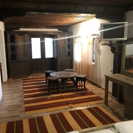 Bazoteva House Pensjonat Kovačevica