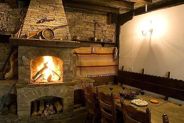 Penzion Bazoteva House 3*